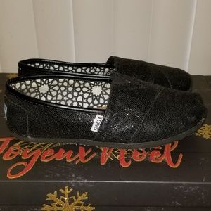 Black Glitter Tom's W8.5